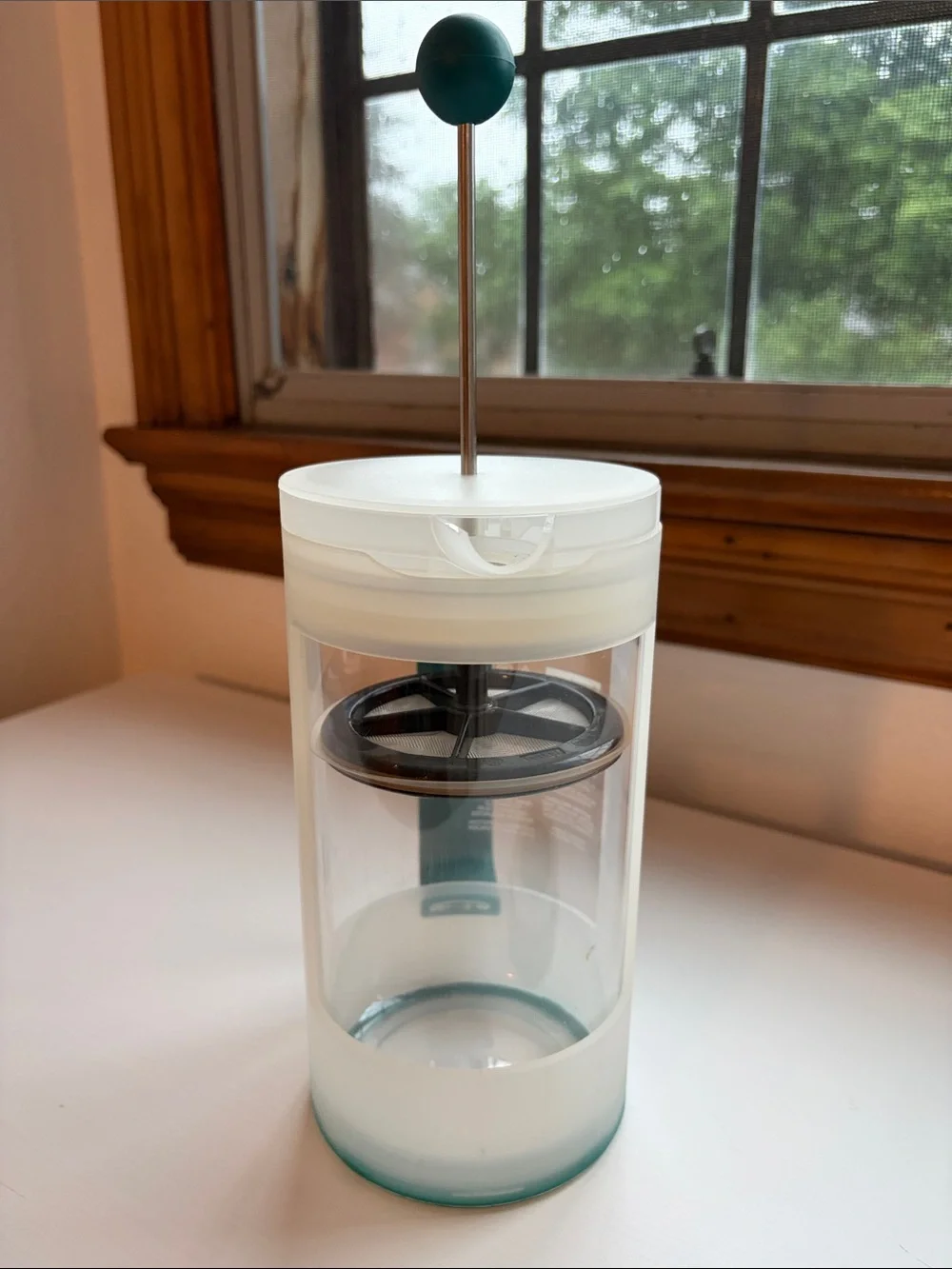 Bodum White & Teal Plastic French Press Cold Brew/Iced Coffee Maker